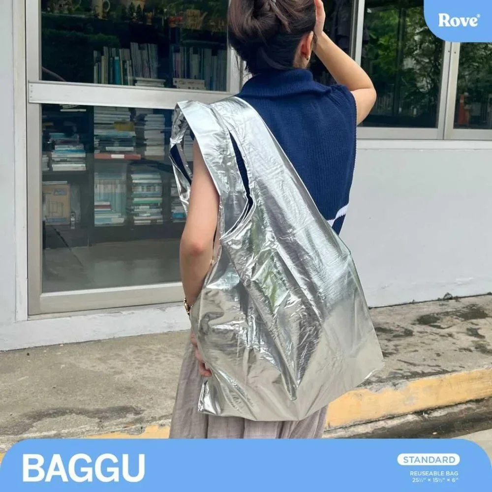 NWT Standard Baggu - Metallic Silver - Picture 5 of 7